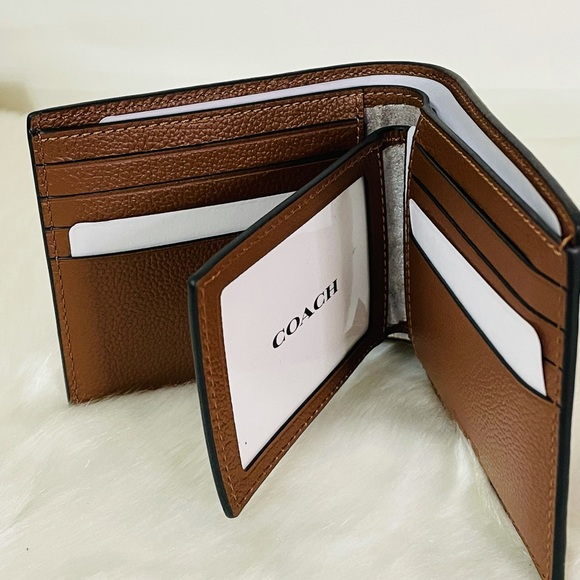 NWT Coach Brown Saddle compact ID Wallet - Picture 1 of 8